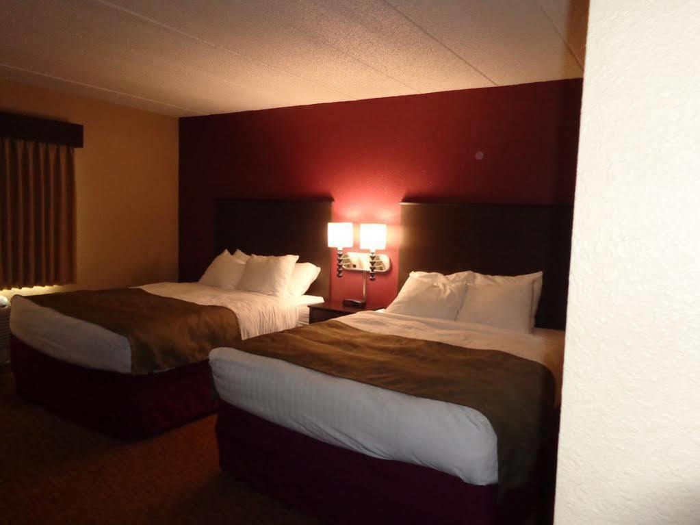 Americinn By Wyndham Osceola Exterior foto
